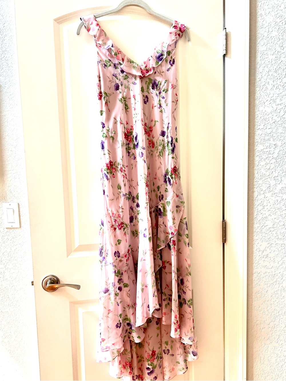 Alex Evenings High Low Ruffled Tank Midi Dress. Floral w beading. Garden girl. 6